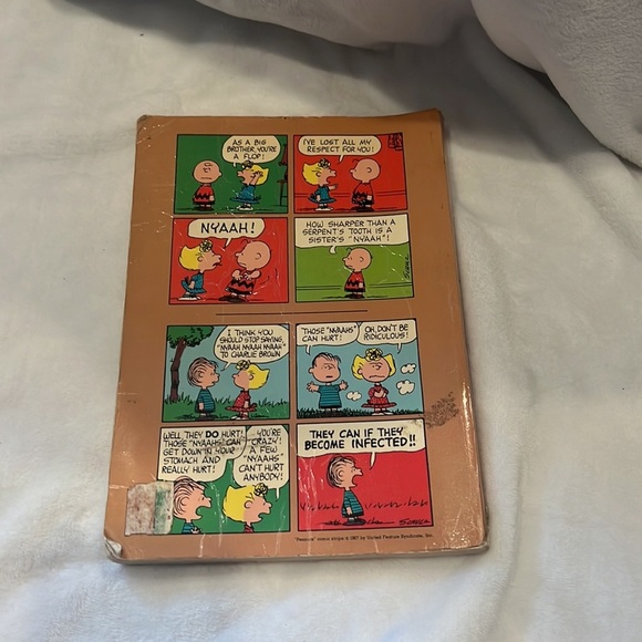 A Smile makes a lousy umbrella comic book - Picture 3 of 7